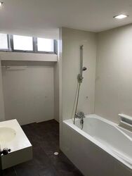 Emerald Apartments (D9), Apartment #590772271